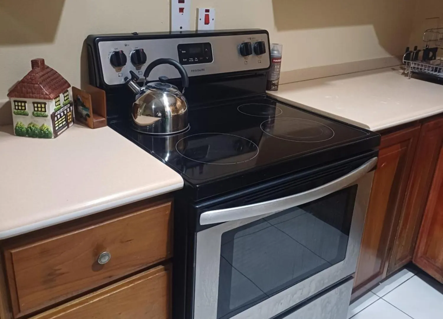Appartamento Embassy Royale Kingston