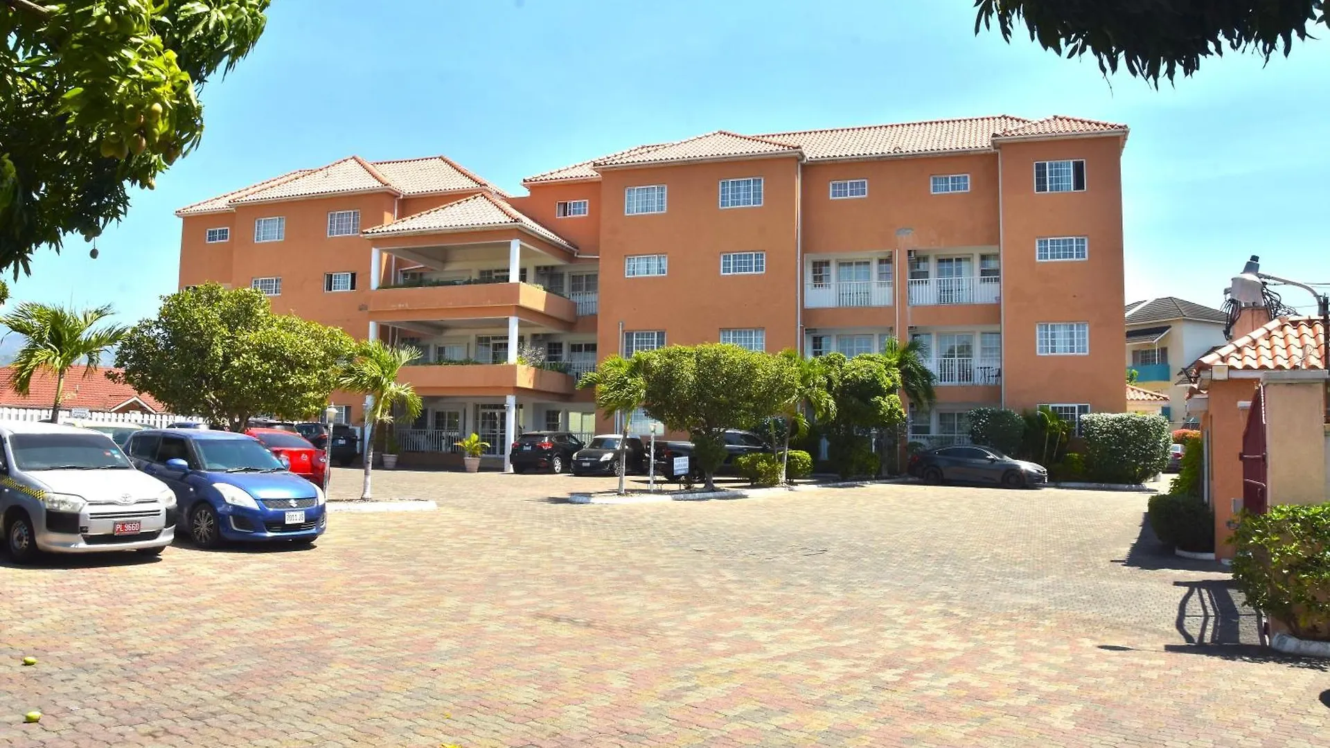 Appartamento Embassy Royale Kingston