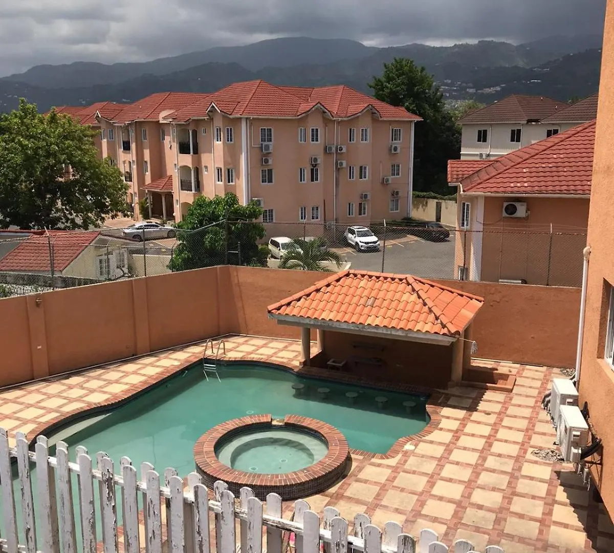 Appartamento Embassy Royale Kingston Giamaica